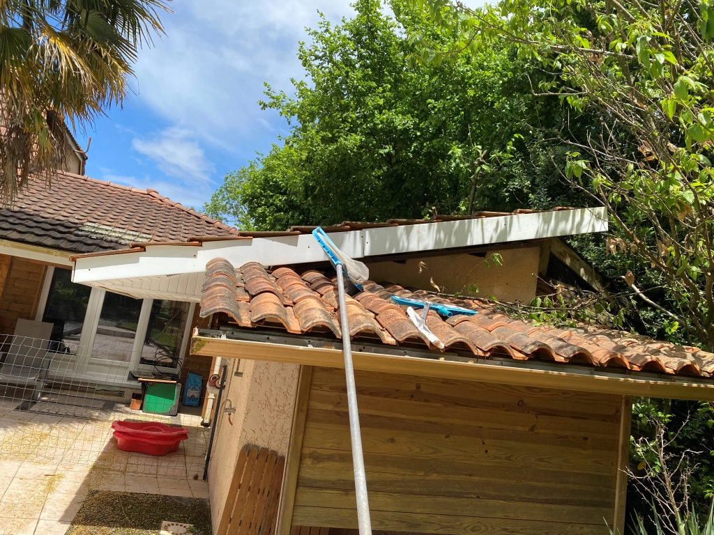 Rénovation de toiture d'abri de piscine à Doumy